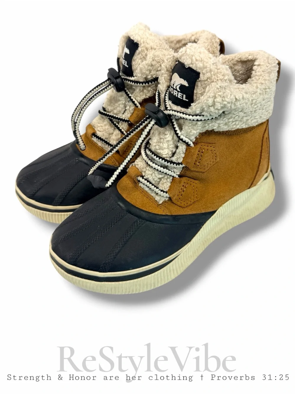 SOREL Youth Size 4 Boots Winter Style Waterproof Leather Duck Boot   Sherpa